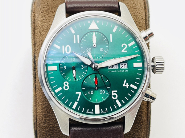 アイ・ダブリュー・シー内部構造